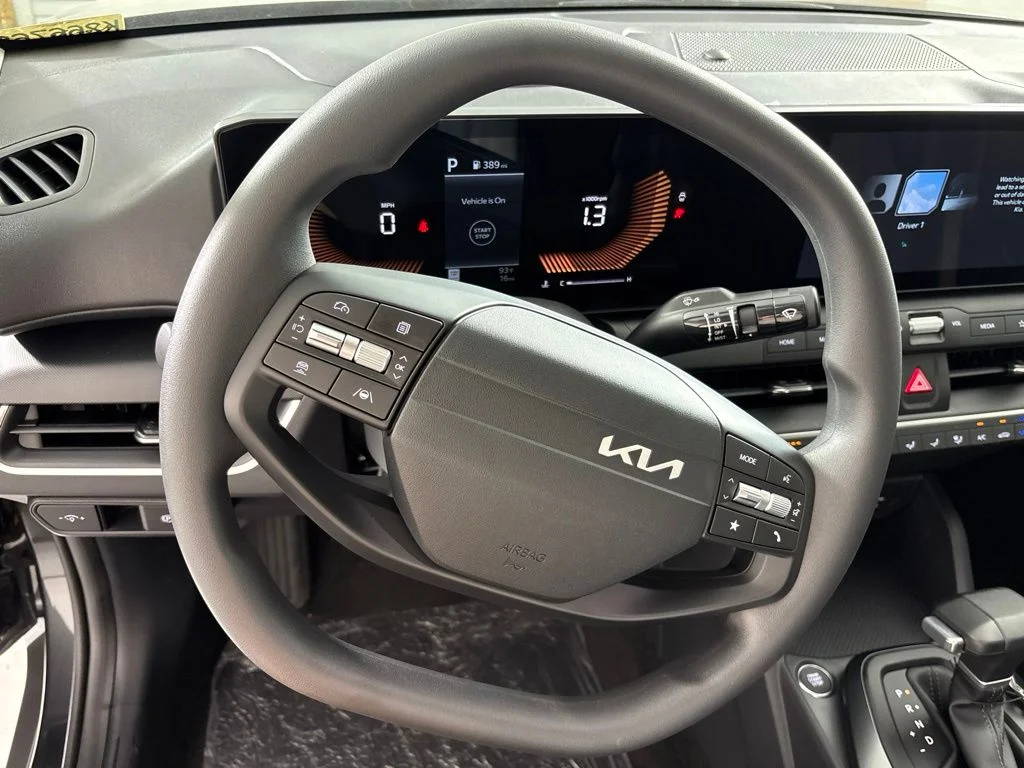New 2026  Kia LX image 24