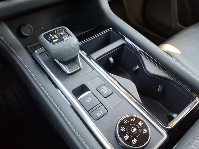 2024 Nissan Pathfinder SL - Photo 22