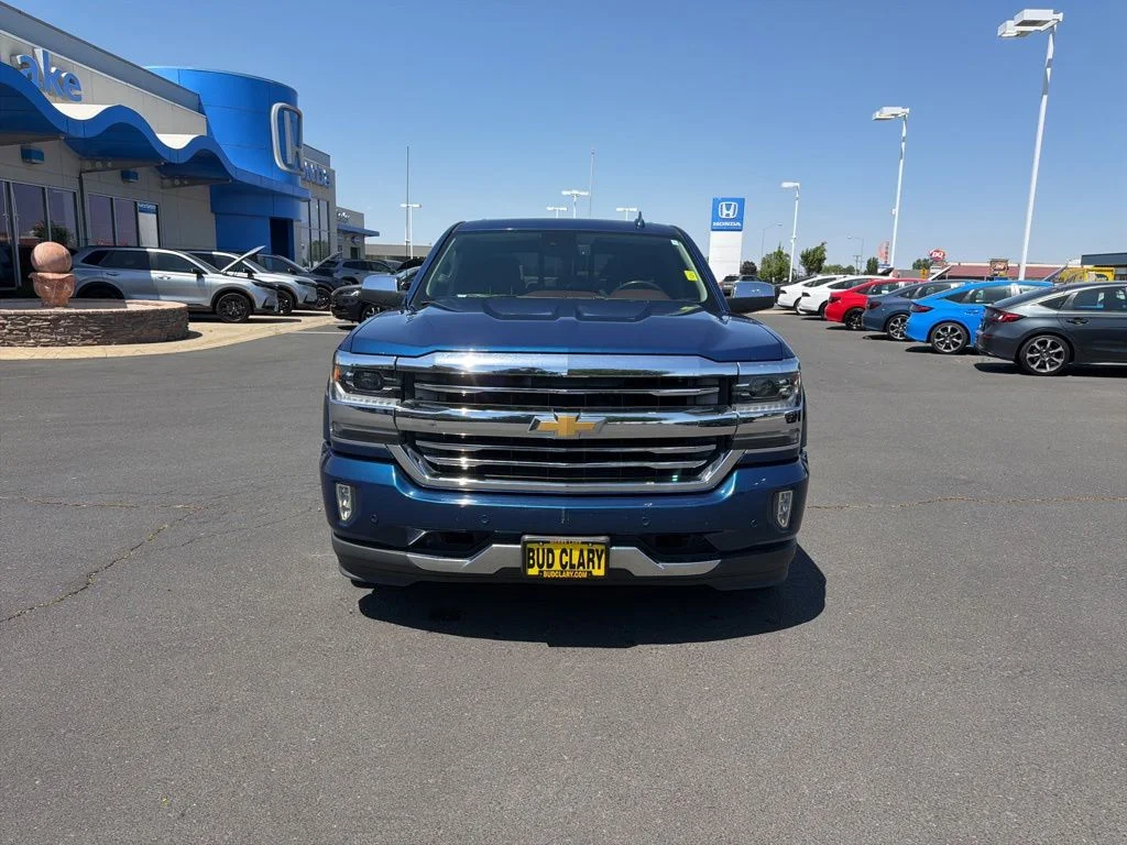 Used 2016 Blue Chevrolet High Country image 8