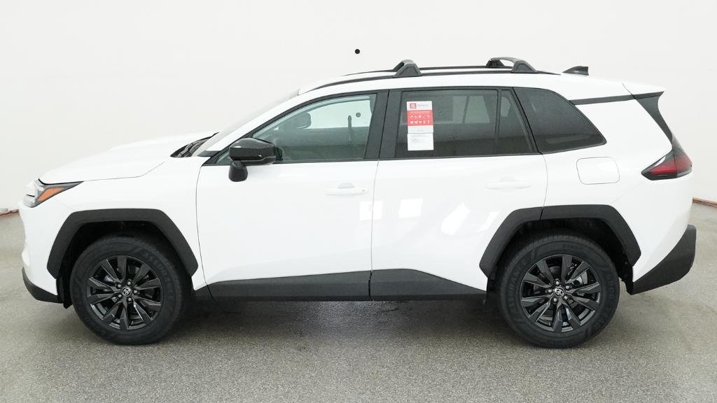 New 2026 Ice Cap Toyota XLE Premium image 9