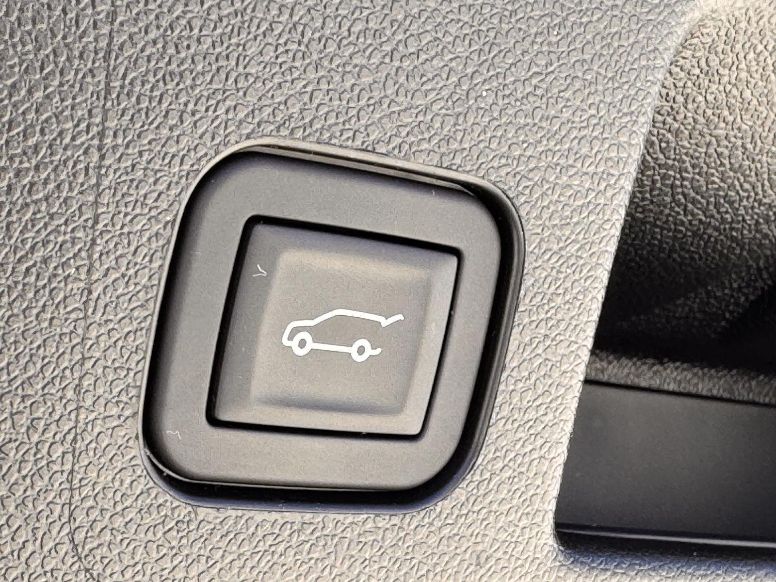 2026 Chevrolet Equinox EV RS - Photo 44