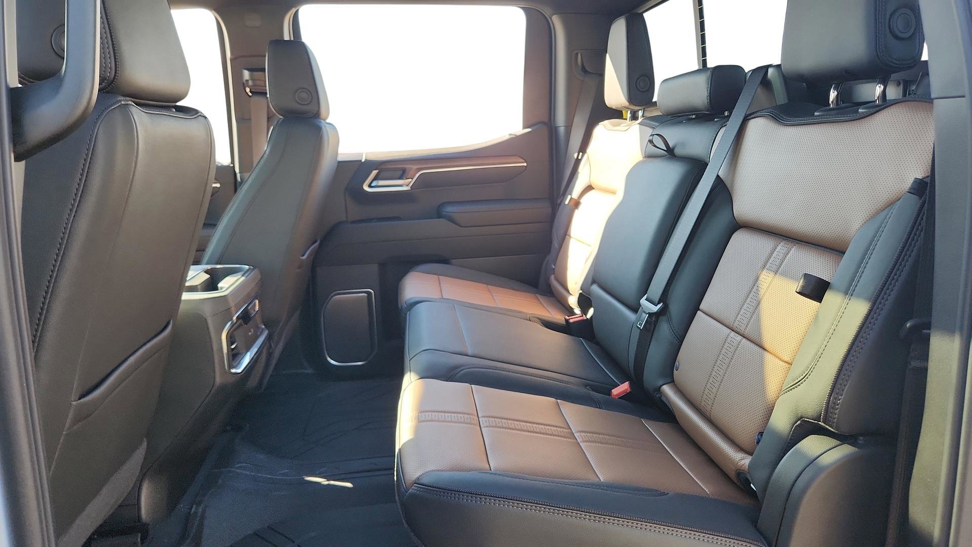 2026 Chevrolet Silverado 1500 High Country - Photo 20