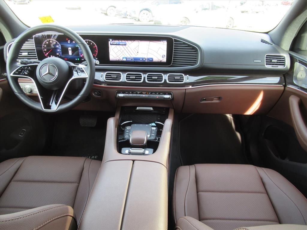 2025 Mercedes-Benz GLS Base - Photo 12