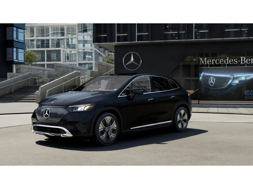 Certified Used 2023 Obsidian Black Metallic Mercedes-Benz 350 SUV 4MATIC® image 39