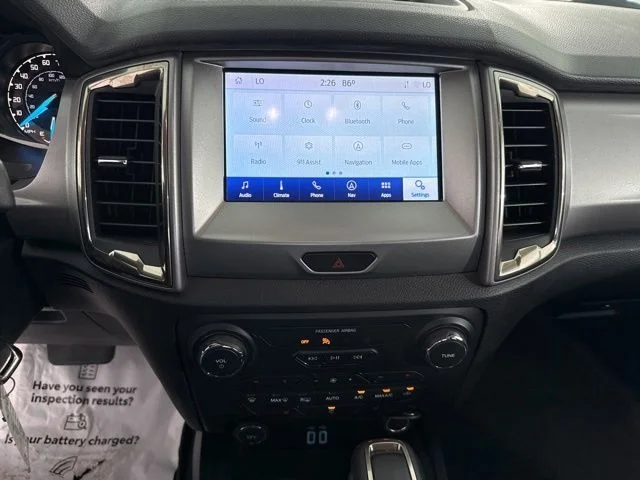 Used 2020 Blue Ford XLT image 21