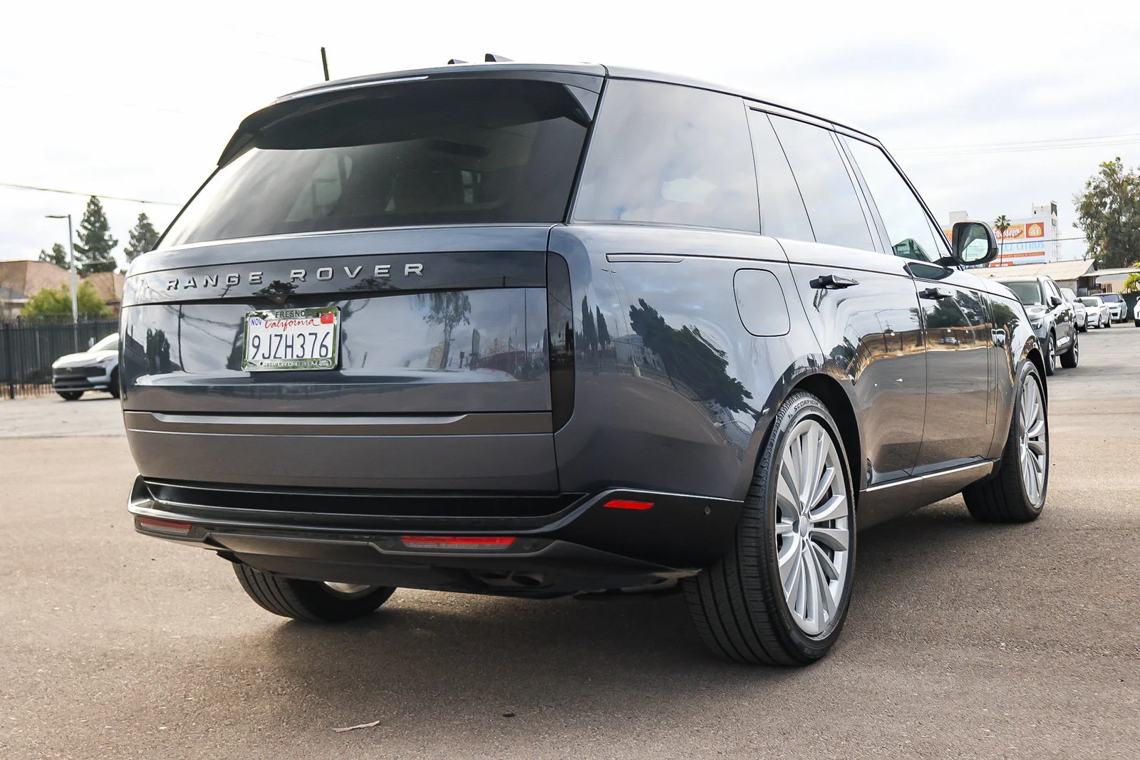 2024 Land Rover Range Rover SE - Photo 5