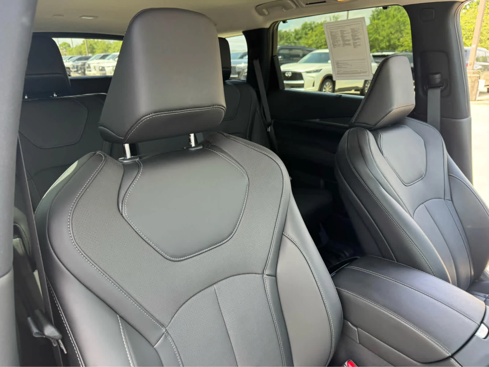 Certified Used 2026 Moonbow Blue INFINITI LUXE image 13