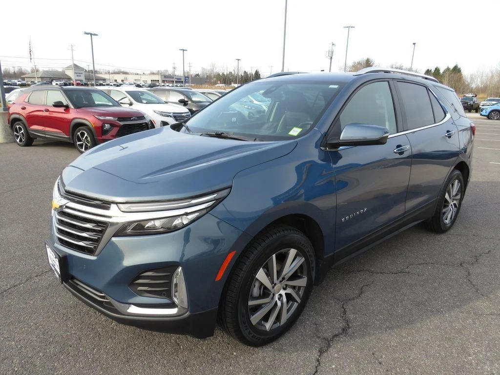 Used 2024 Lakeshore Blue Metallic Chevrolet Premier image 10