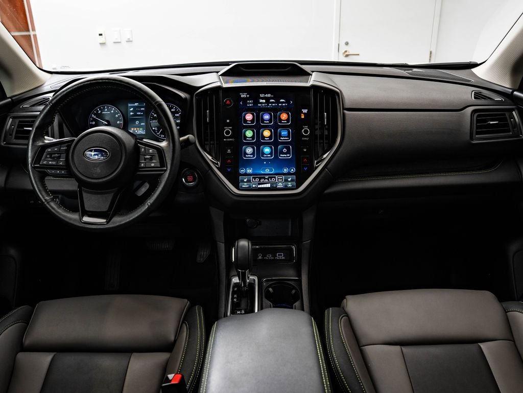 Used 2024 Crystal White Pearl Subaru Onyx Edition image 36