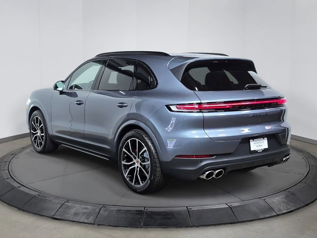 New 2026 Vanadium Grey Metallic Porsche S image 3
