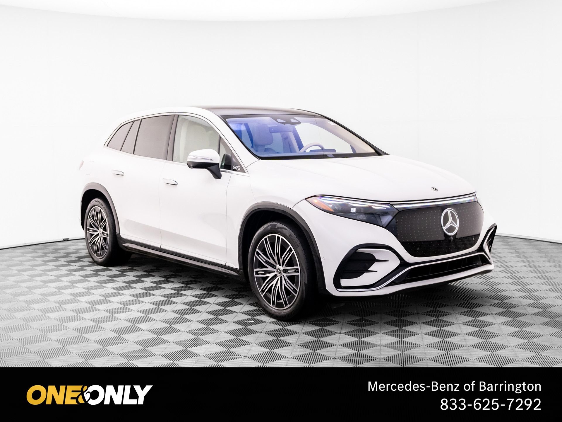 Used 2023 White Mercedes-Benz 450 image 7
