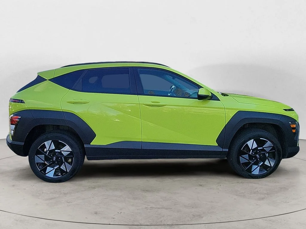 Certified Used 2025 Yellow Hyundai SEL Convenience image 6