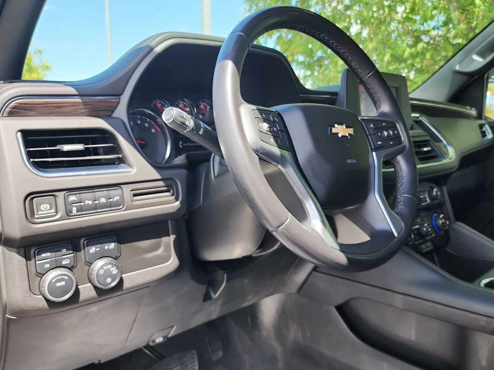 Used 2022 Dark Ash Metallic Chevrolet LS image 10