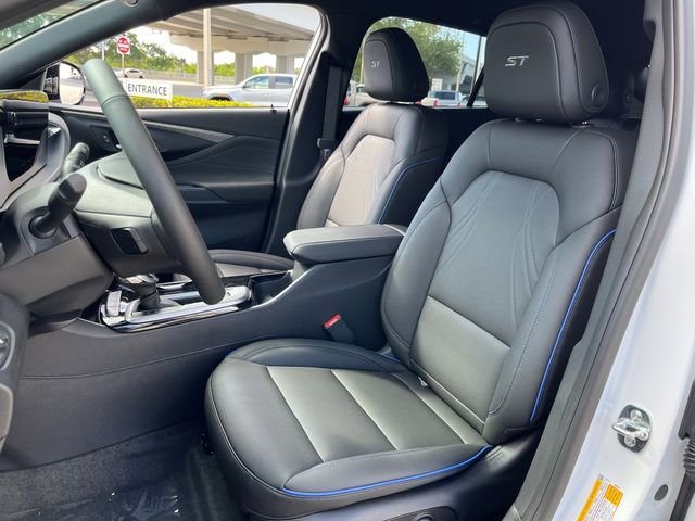 2026 Buick Envista Sport Touring - Photo 10