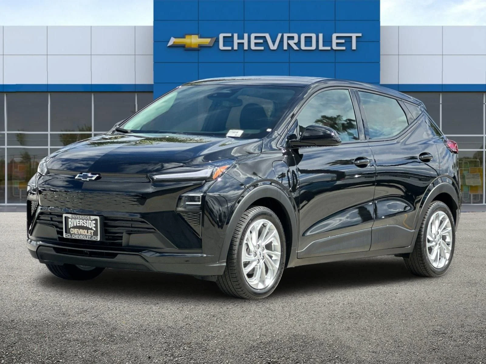2027 Chevrolet Bolt LT - Photo 8