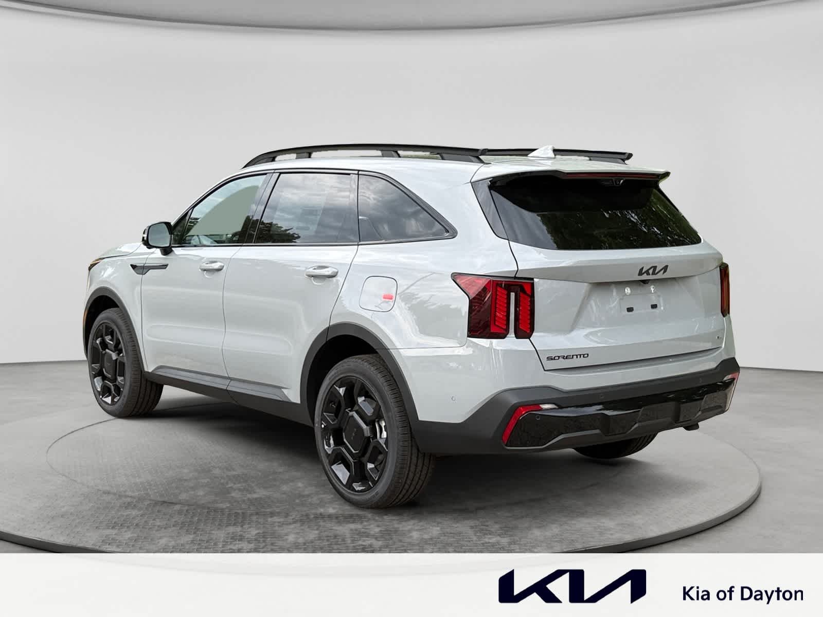 New 2026 Wolf Gray Kia X-Line SX Prestige image 7