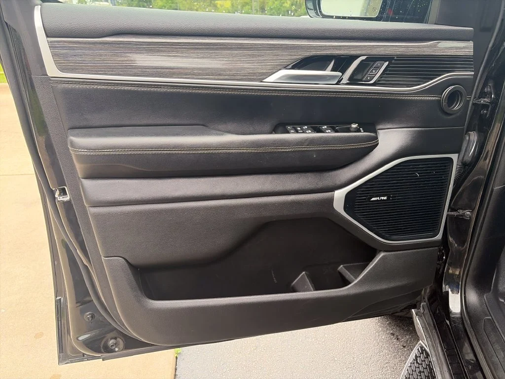 2022 Jeep Wagoneer Series II - Photo 27