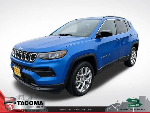 Certified Pre-Owned 2024 Jeep Compass Latitude Lux 4WD 4D Sport Utility