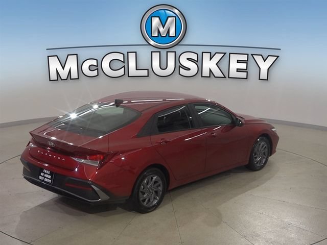 2024 Hyundai Elantra SEL - Photo 29