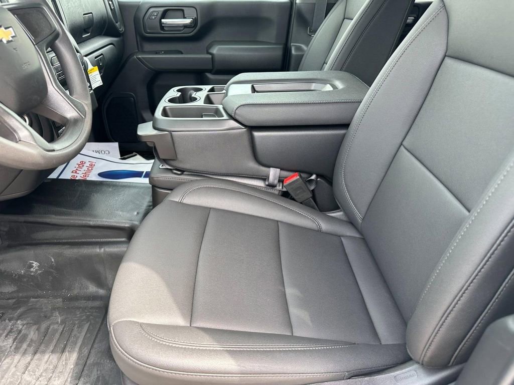 New 2024 Summit White Chevrolet Work Truck image 18