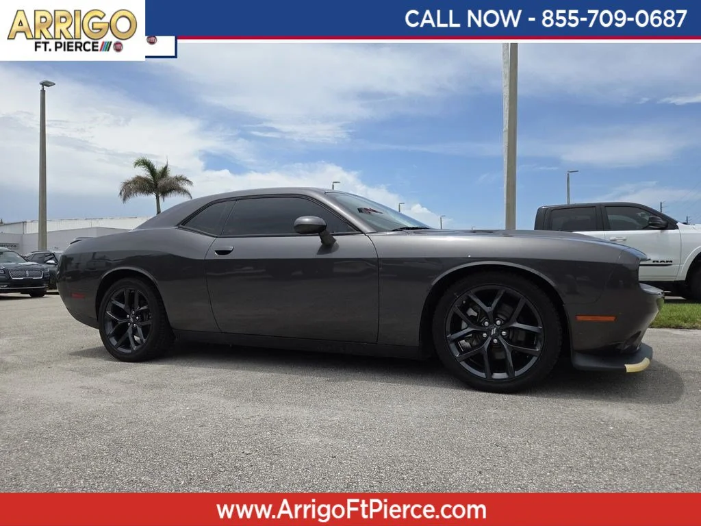 2023 Dodge Challenger GT Auto's photo