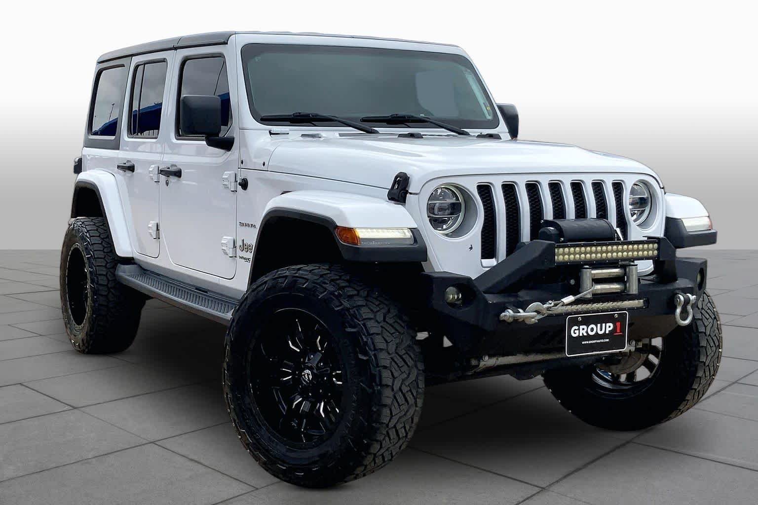 Used 2018 Bright White Clearcoat Jeep Sahara image 2