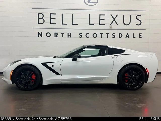 Used 2017 White Chevrolet Stingray Z51 image 7