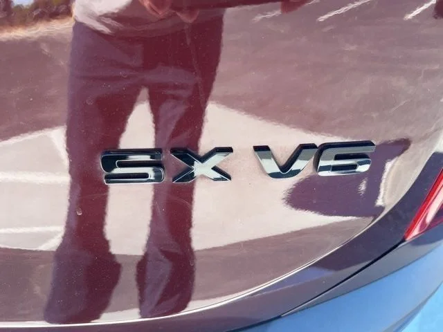 Used 2021 Purple Kia SX image 5