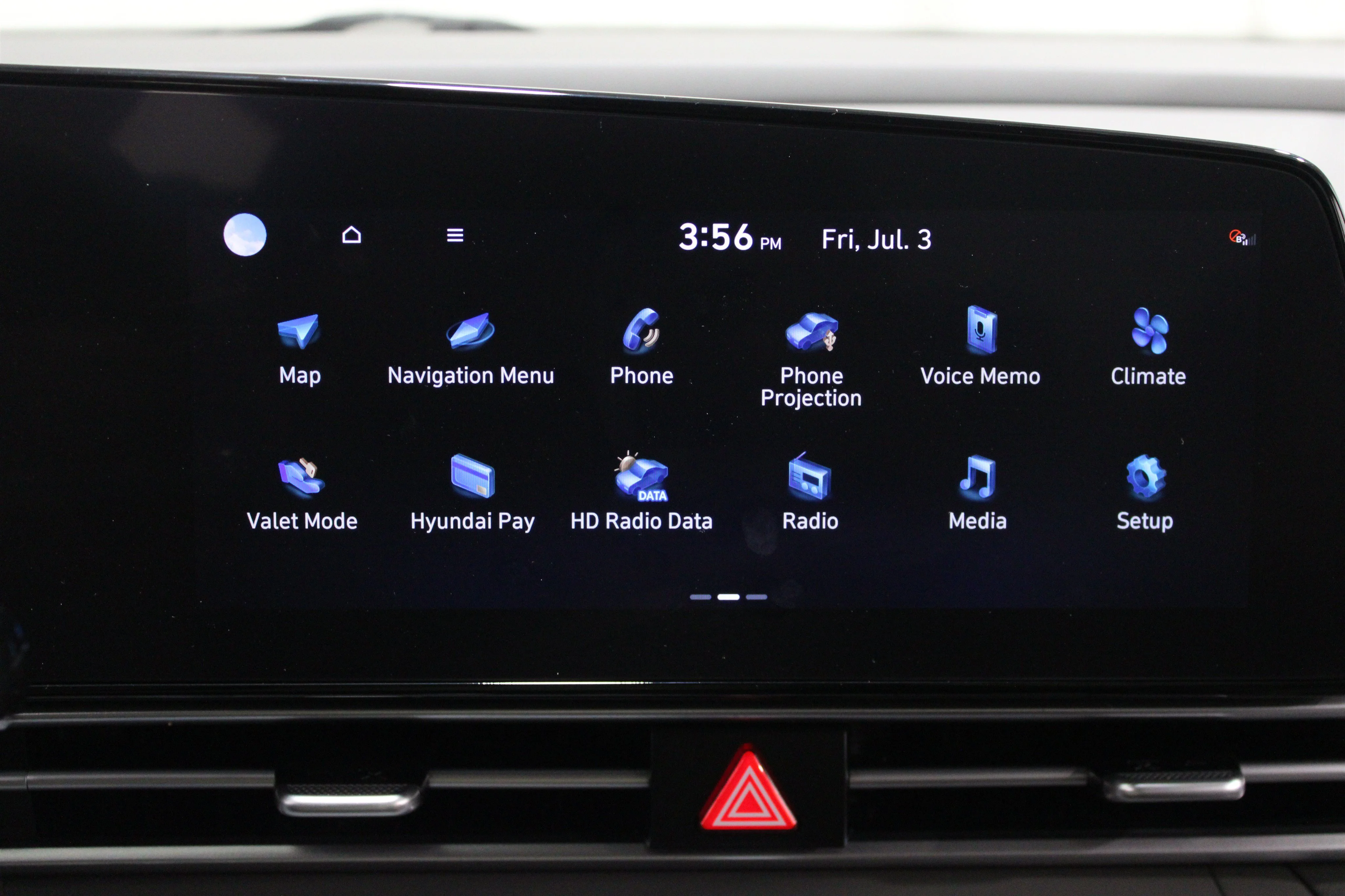 Used 2023 Onyx Black Hyundai SEL image 11