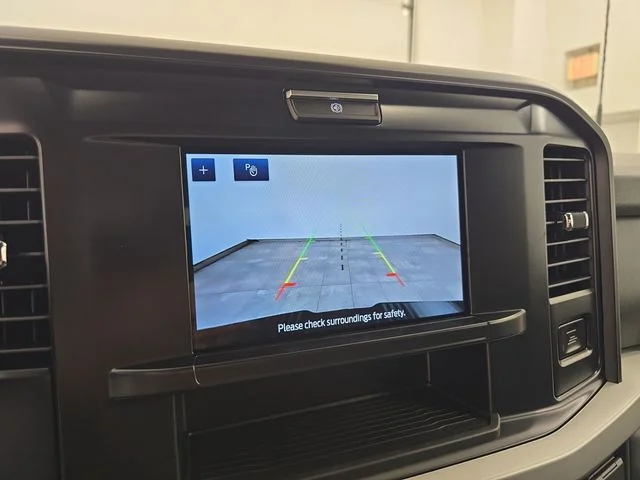 New 2026 Oxford White Ford F-350® XLT image 30