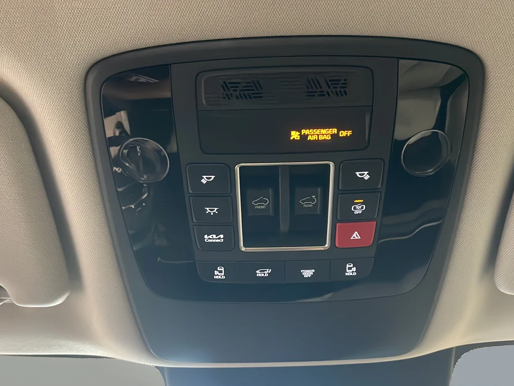 Used 2025 Gray Kia SX image 36