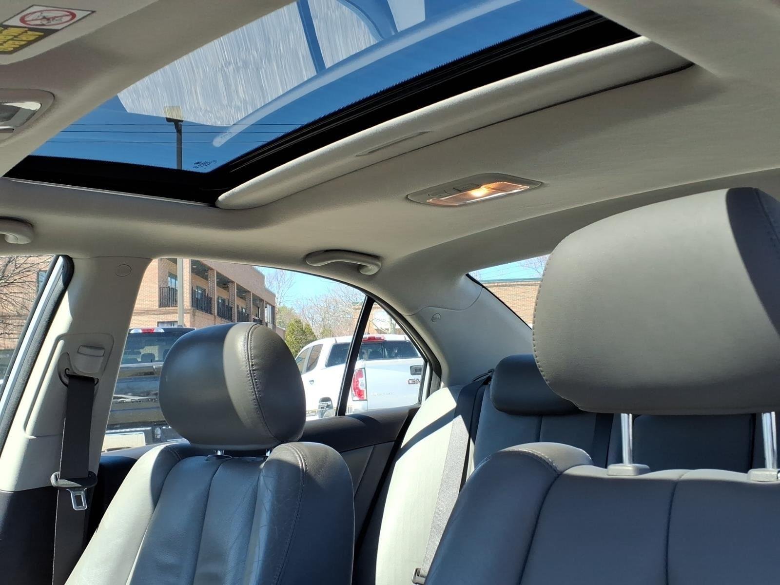 Used 2009 Bright Silver Hyundai Limited image 19