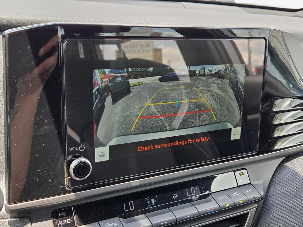 Used 2025  Toyota SE image 26