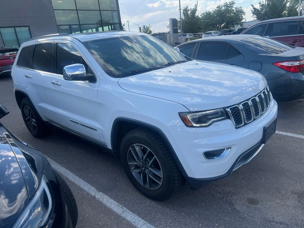 Used 2019 White Jeep Limited image 4