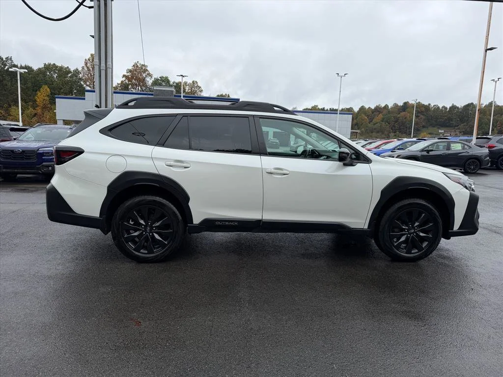 Used 2023 White Subaru Onyx Edition image 14
