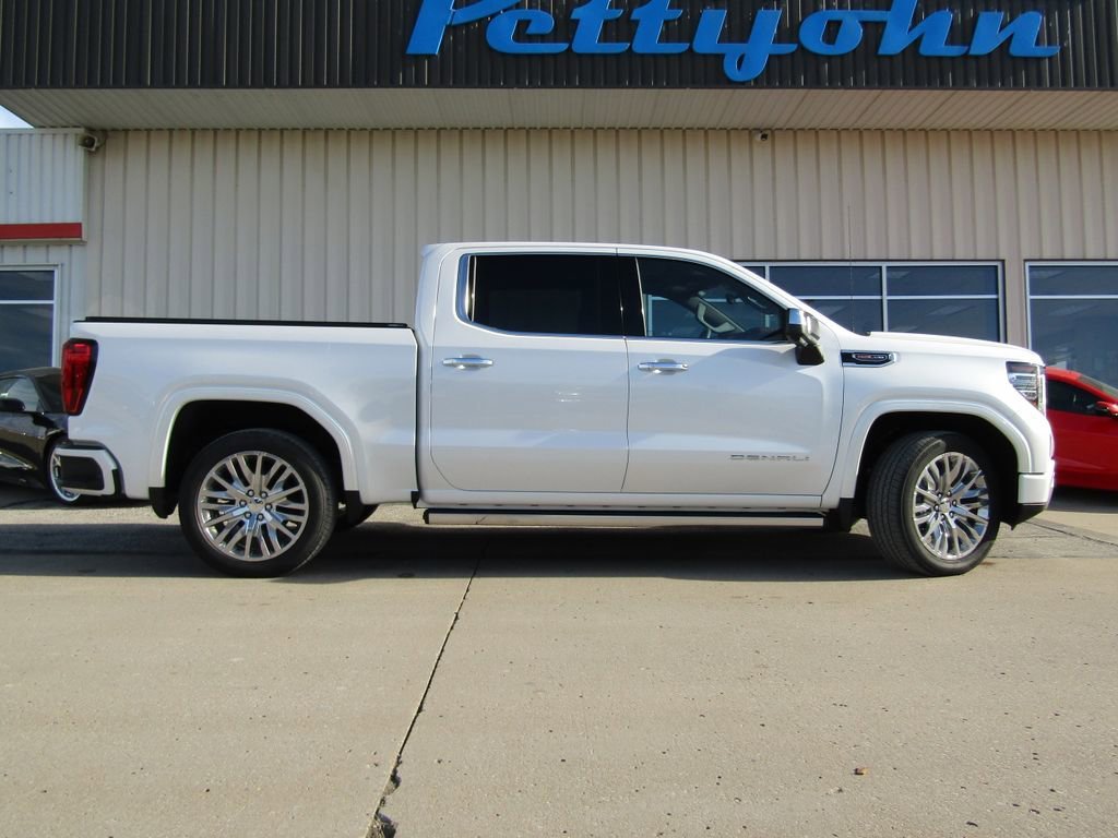 Used 2025 GMC Sierra 1500 Denali with VIN 3GTUUGEL5SG113801 for sale in Kansas City
