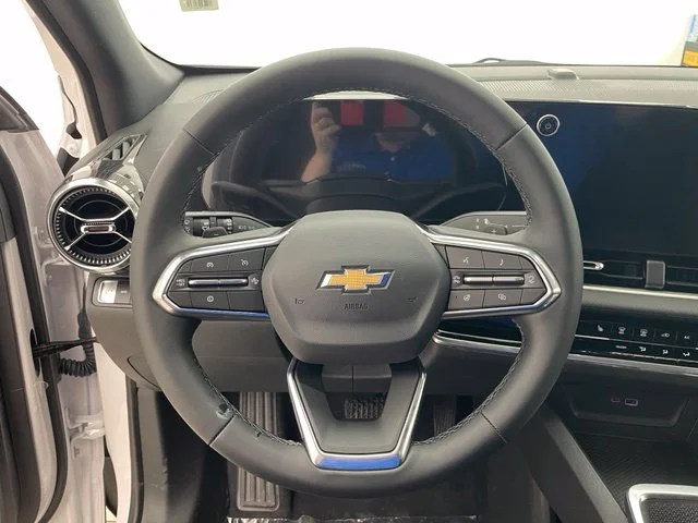 2026 Chevrolet Equinox LT - Photo 10