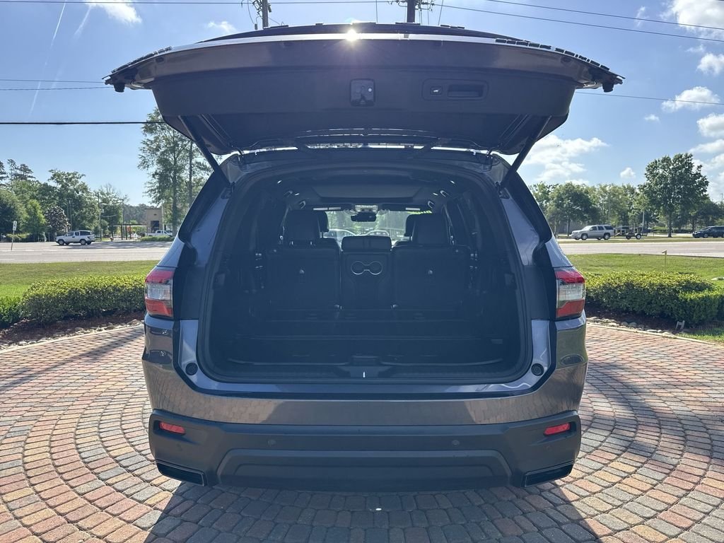 Used 2025 Gray Honda Black Edition image 22