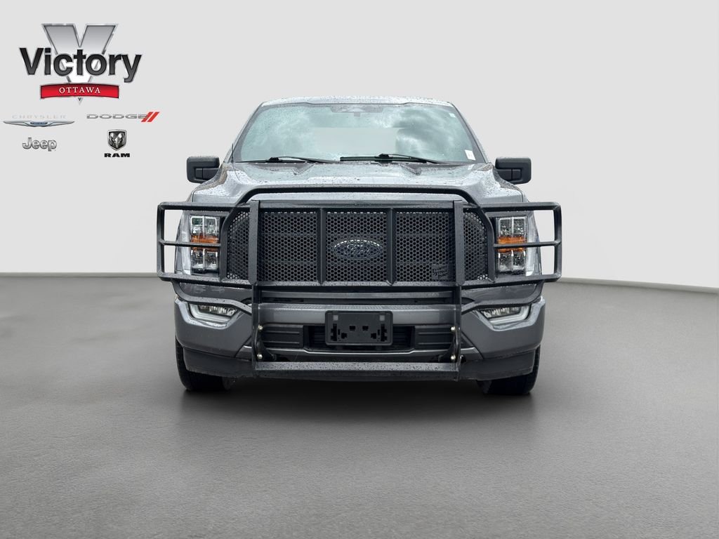 Used 2021 Gray Ford XLT image 2