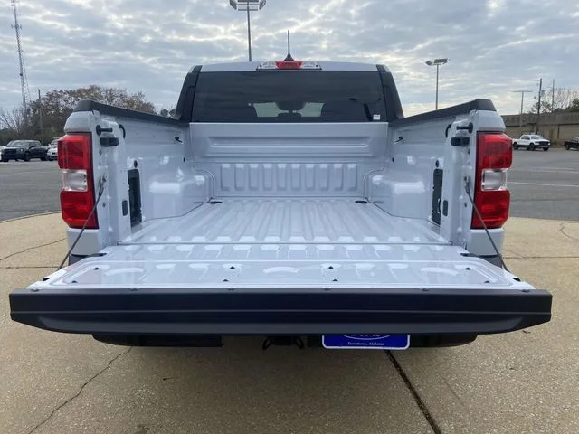 New 2026 Space White Metallic Ford XLT image 8