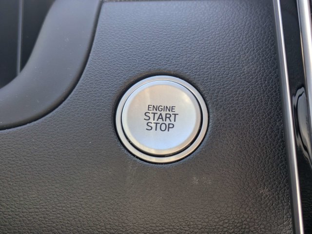 Used 2024 Blue Hyundai SEL Convenience image 35