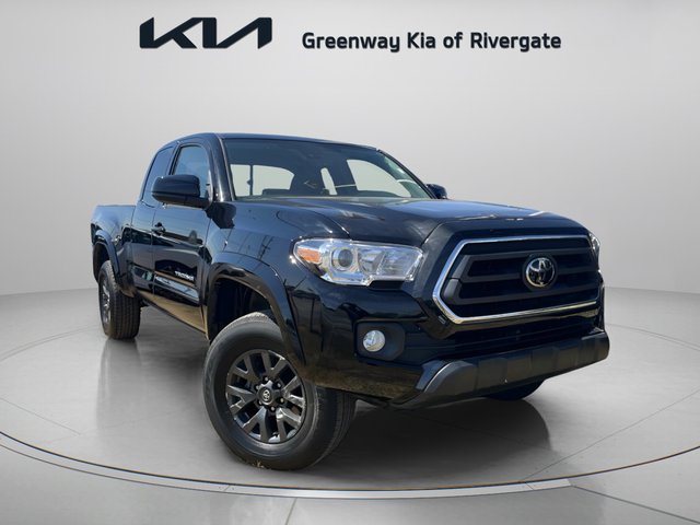 2022 Toyota Tacoma 2WD SR5