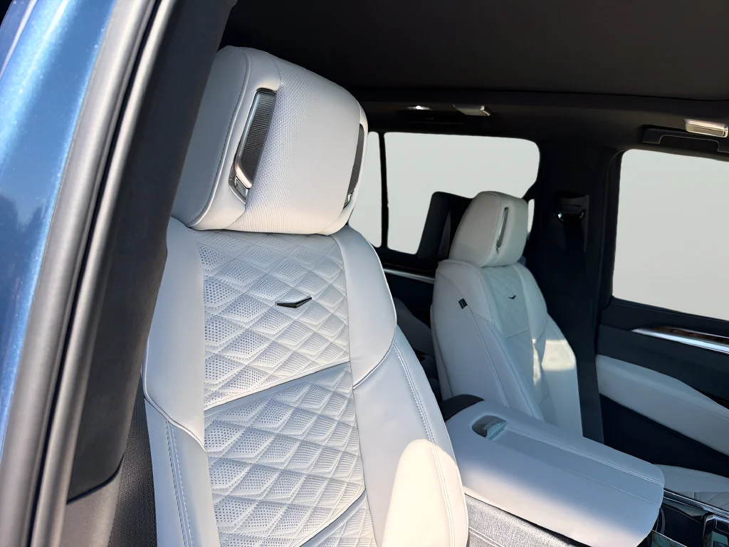 2026 Cadillac Escalade Platinum Sport - Photo 37