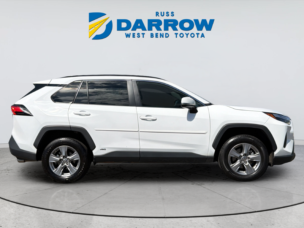 Used 2024 White Toyota LE image 6