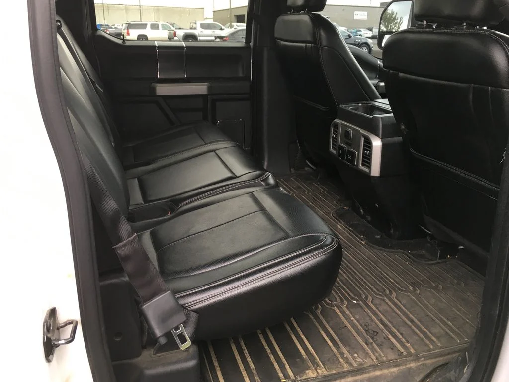 Used 2018 White Ford Lariat image 8