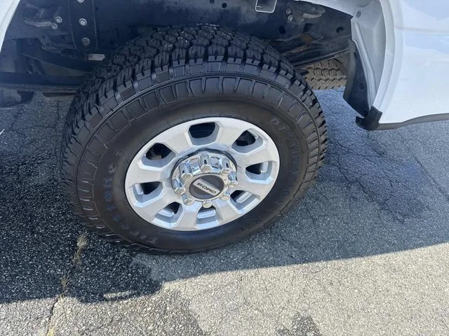 2023 Ford F-250 Super Duty XLT - Photo 12