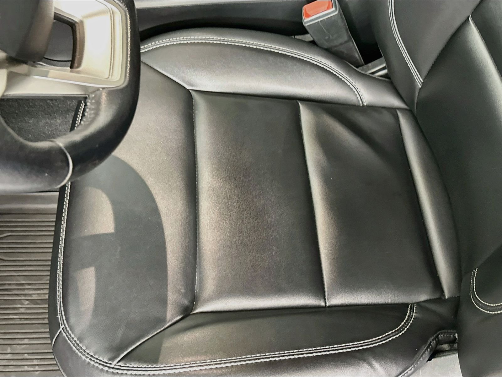 Used 2022 Silver Metallic Ford XLT image 17