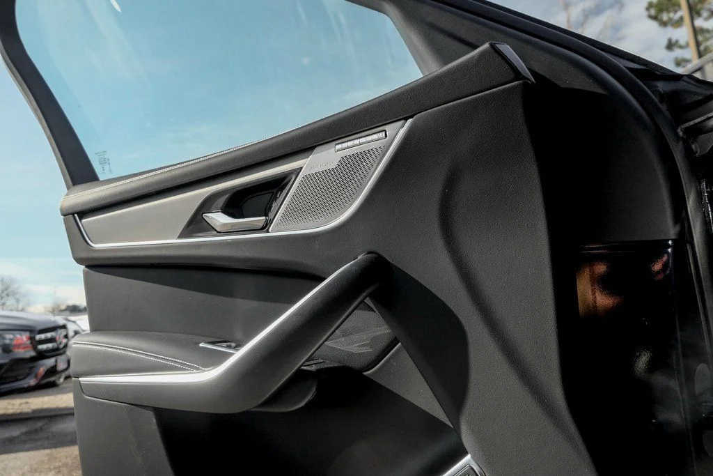 2026 Jaguar F-Pace R-Dynamic S - Photo 11