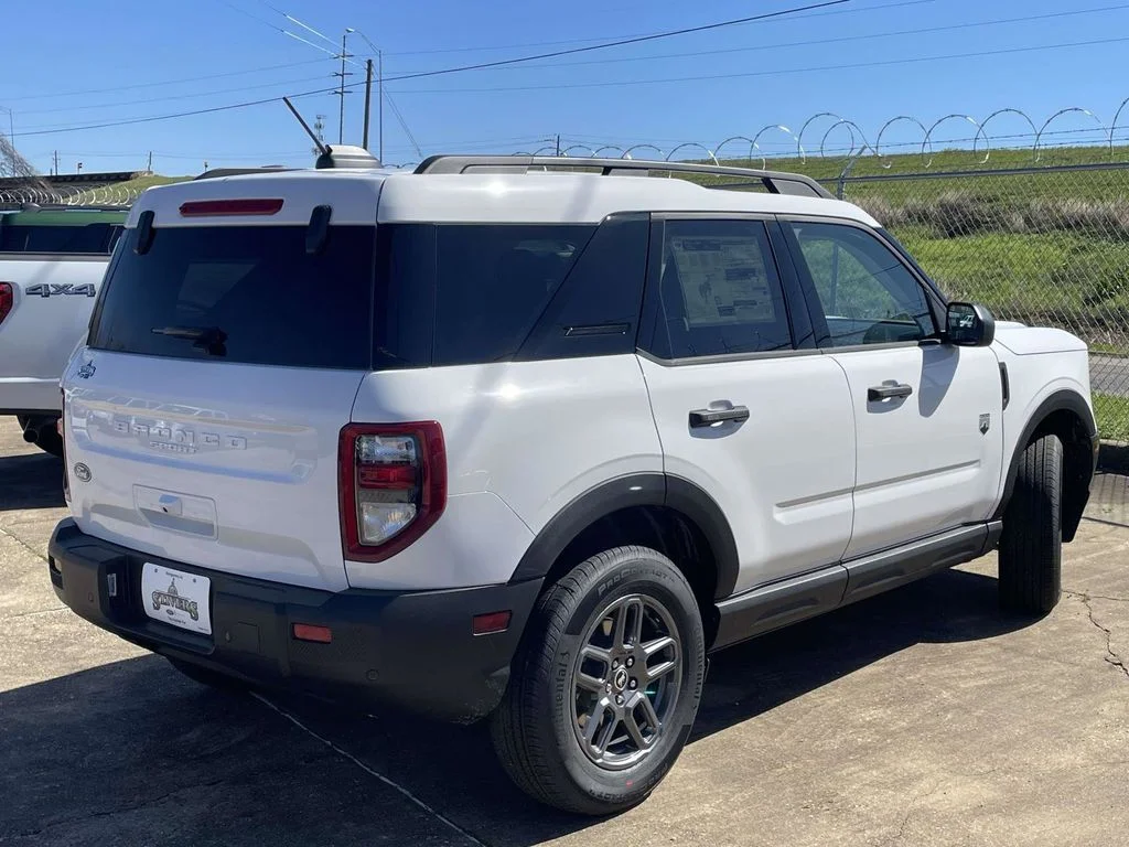 New 2026 Oxford White Ford Big Bend® image 3