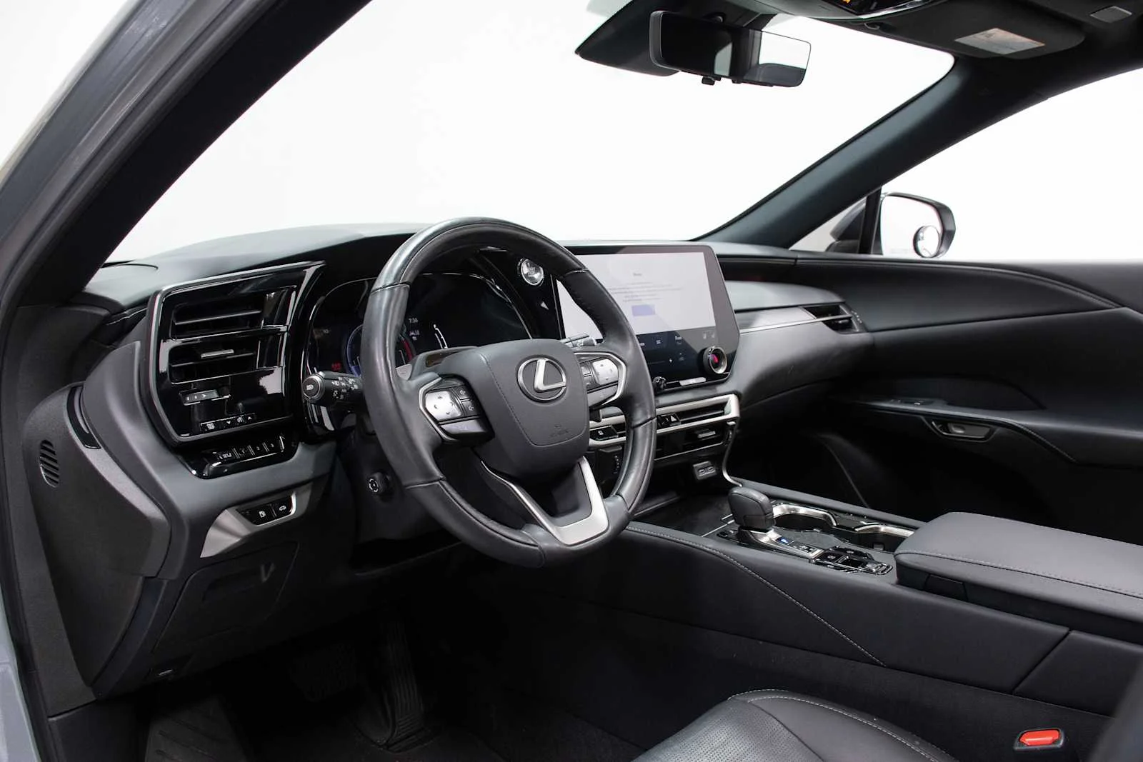 Certified Used 2023 IRIDIUM Lexus Premium Plus image 14